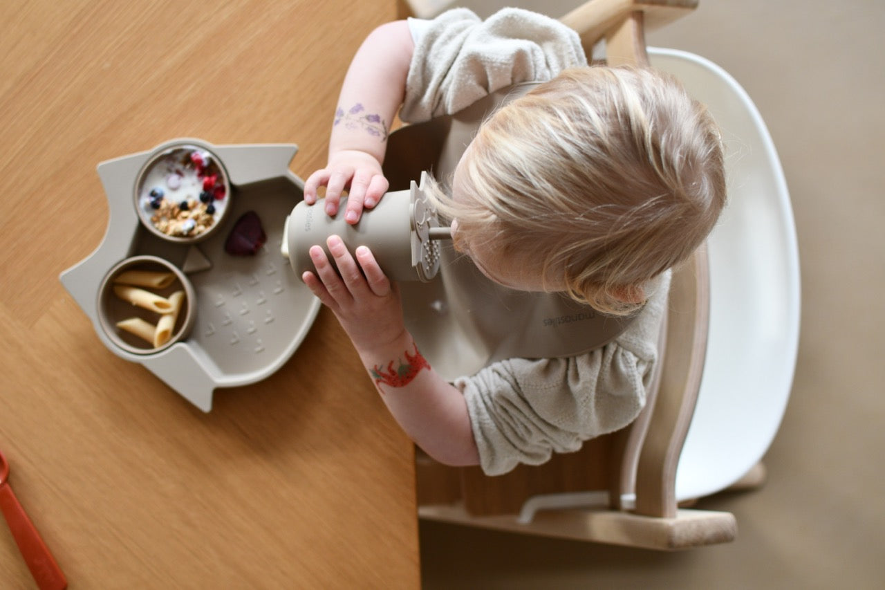 Kinderteller aus Silikon - Beige