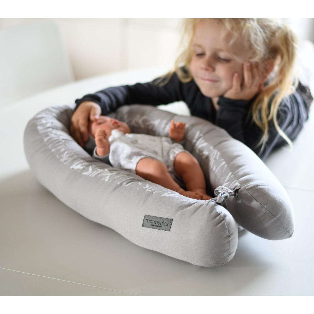 Dukke Babynest - Grå, Nordic Zen - Manostiles Danish Design 